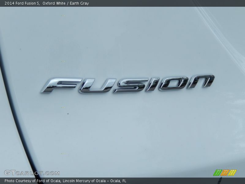 Oxford White / Earth Gray 2014 Ford Fusion S