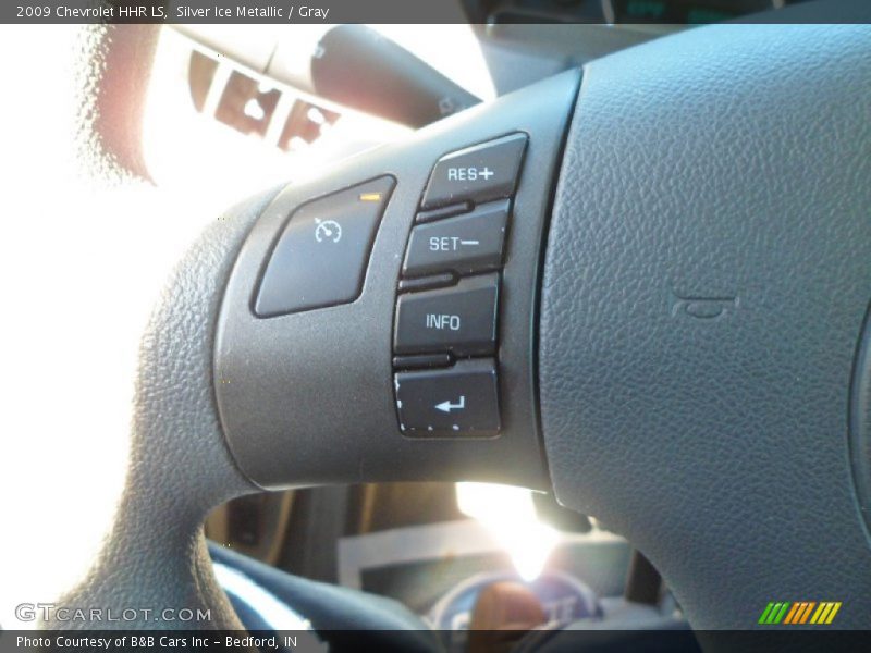 Silver Ice Metallic / Gray 2009 Chevrolet HHR LS