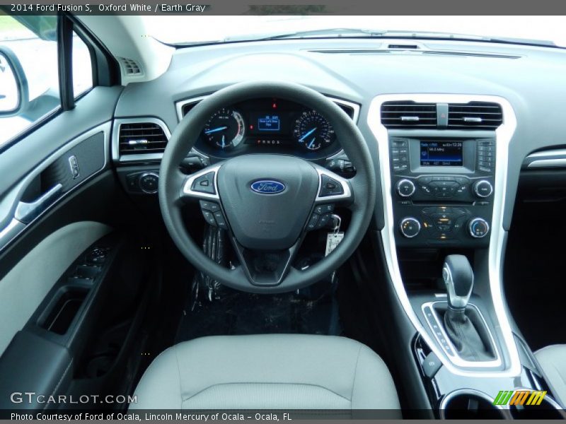 Oxford White / Earth Gray 2014 Ford Fusion S