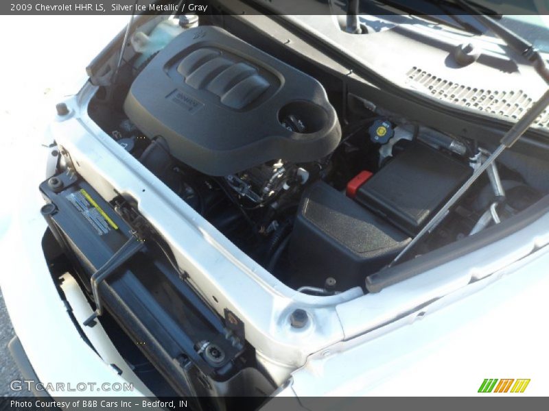 Silver Ice Metallic / Gray 2009 Chevrolet HHR LS