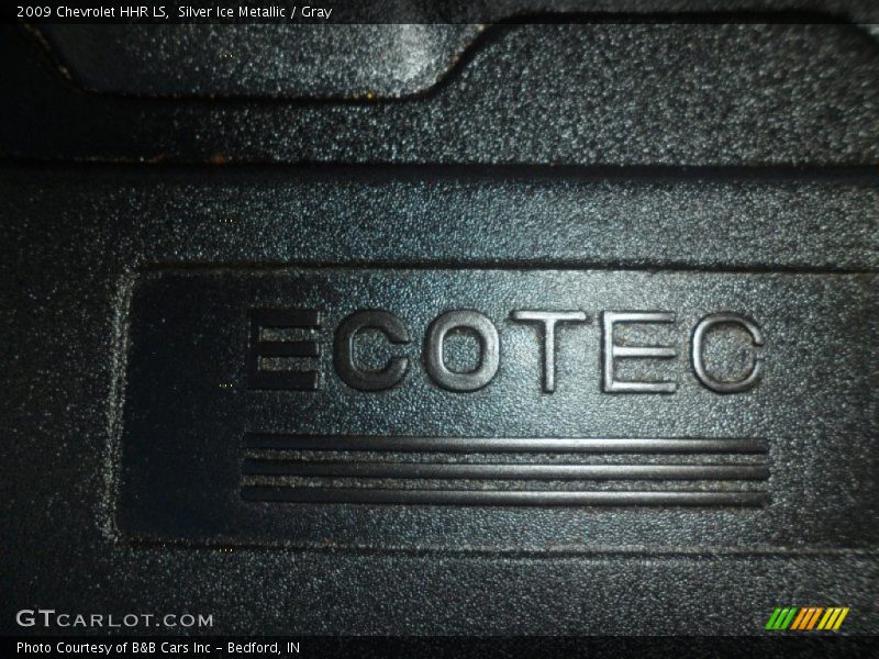 Silver Ice Metallic / Gray 2009 Chevrolet HHR LS
