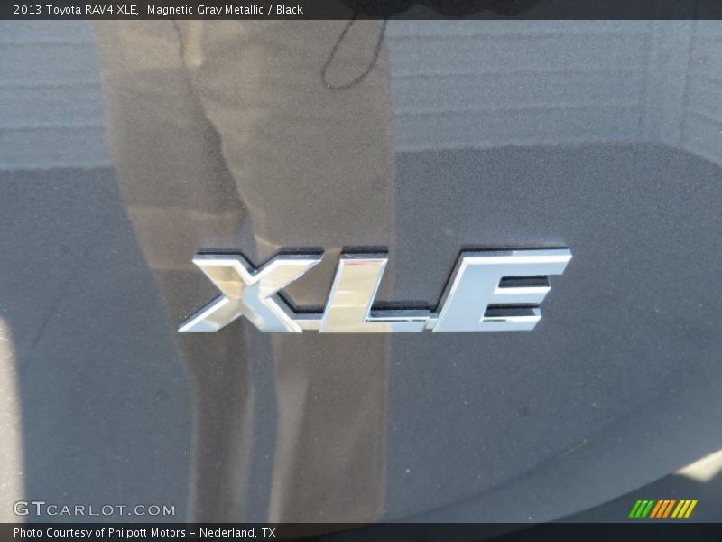 Magnetic Gray Metallic / Black 2013 Toyota RAV4 XLE