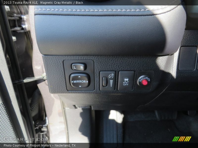 Magnetic Gray Metallic / Black 2013 Toyota RAV4 XLE