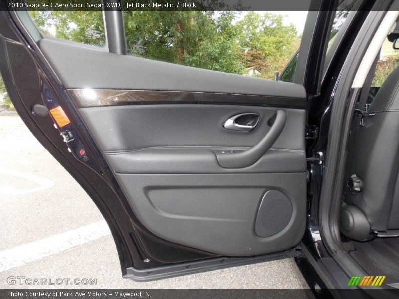 Door Panel of 2010 9-3 Aero Sport Sedan XWD