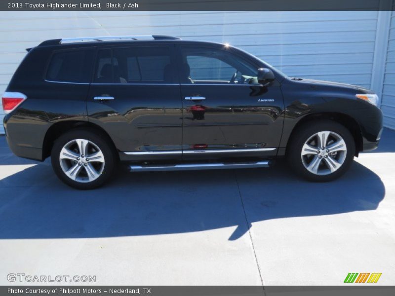 Black / Ash 2013 Toyota Highlander Limited