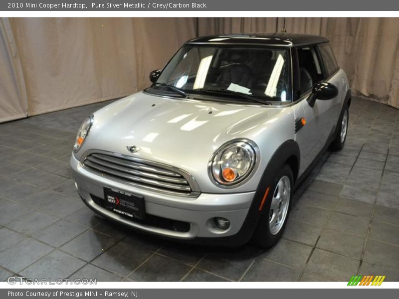 Pure Silver Metallic / Grey/Carbon Black 2010 Mini Cooper Hardtop