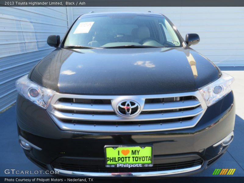 Black / Ash 2013 Toyota Highlander Limited