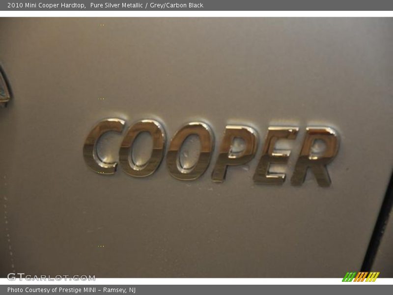 Pure Silver Metallic / Grey/Carbon Black 2010 Mini Cooper Hardtop