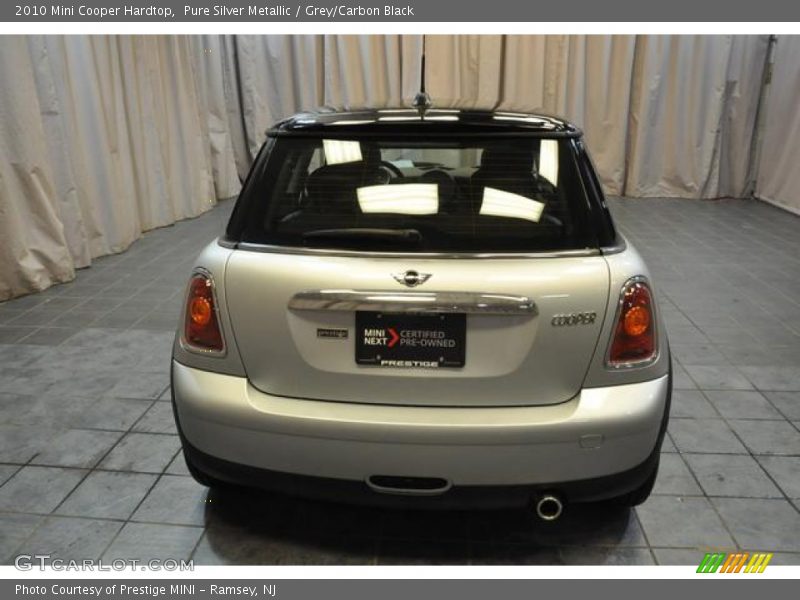 Pure Silver Metallic / Grey/Carbon Black 2010 Mini Cooper Hardtop