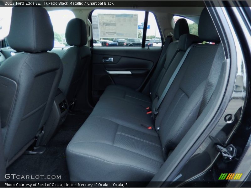 Tuxedo Black Metallic / Charcoal Black 2013 Ford Edge SE