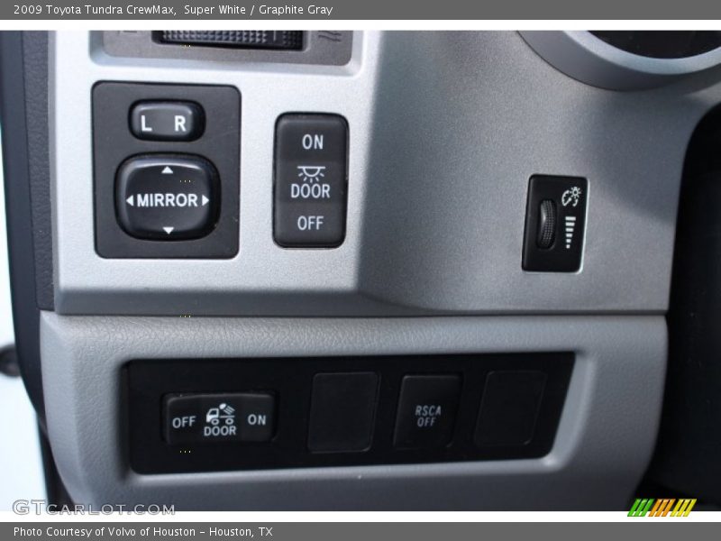 Super White / Graphite Gray 2009 Toyota Tundra CrewMax