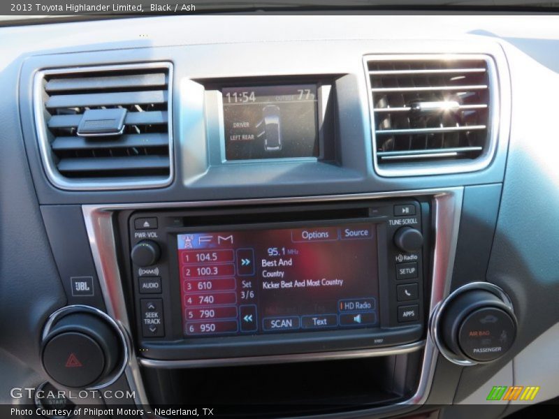 Black / Ash 2013 Toyota Highlander Limited