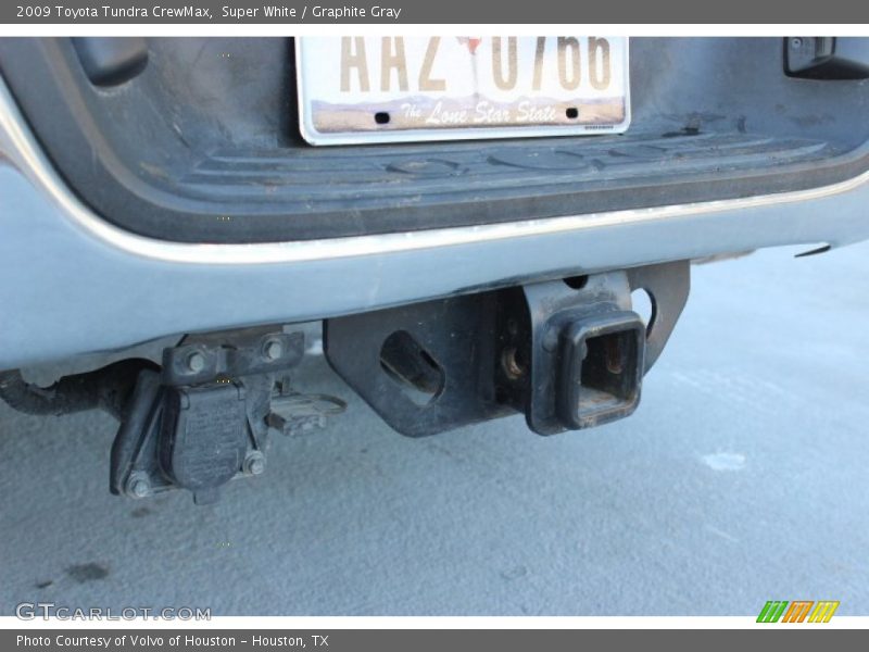 Super White / Graphite Gray 2009 Toyota Tundra CrewMax