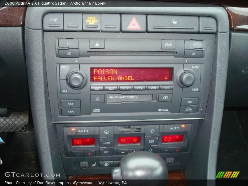 Arctic White / Ebony 2006 Audi A4 2.0T quattro Sedan