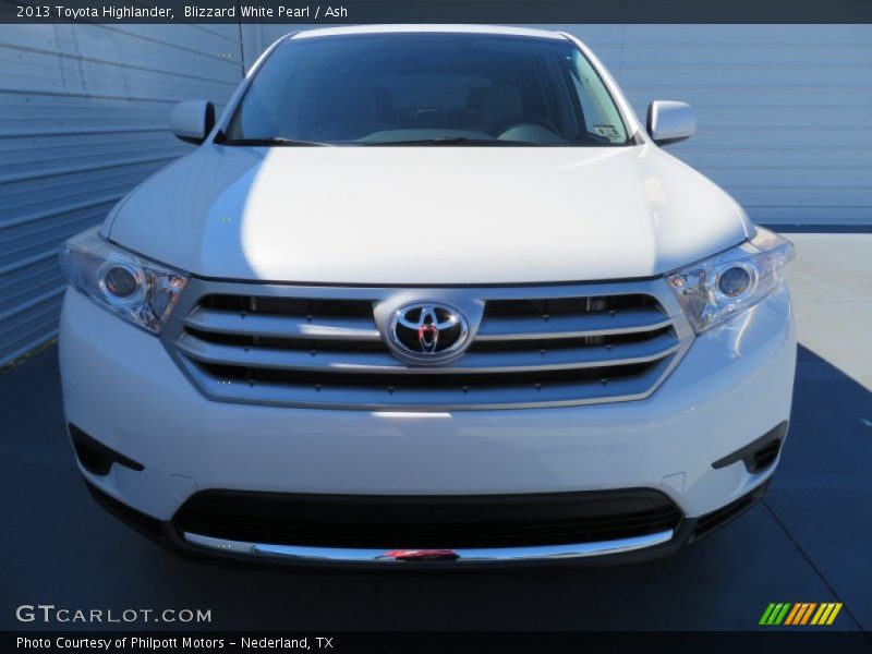 Blizzard White Pearl / Ash 2013 Toyota Highlander
