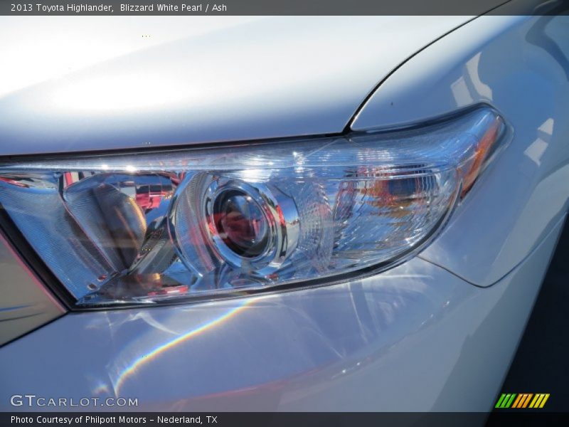 Blizzard White Pearl / Ash 2013 Toyota Highlander