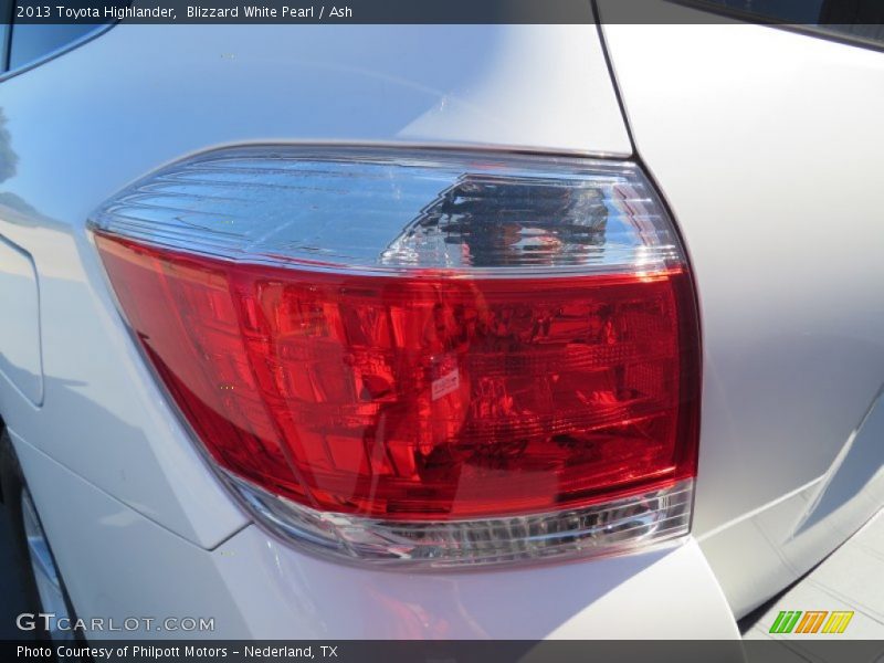Blizzard White Pearl / Ash 2013 Toyota Highlander