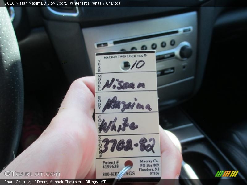 Winter Frost White / Charcoal 2010 Nissan Maxima 3.5 SV Sport