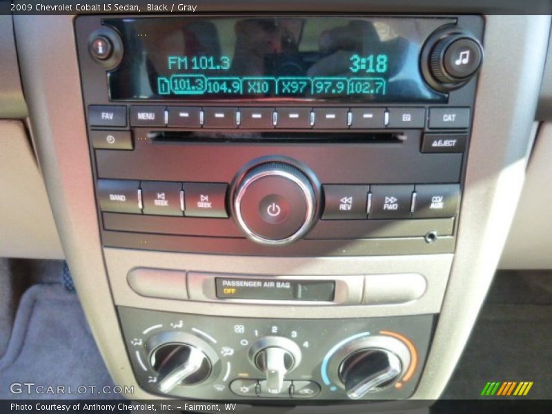 Black / Gray 2009 Chevrolet Cobalt LS Sedan