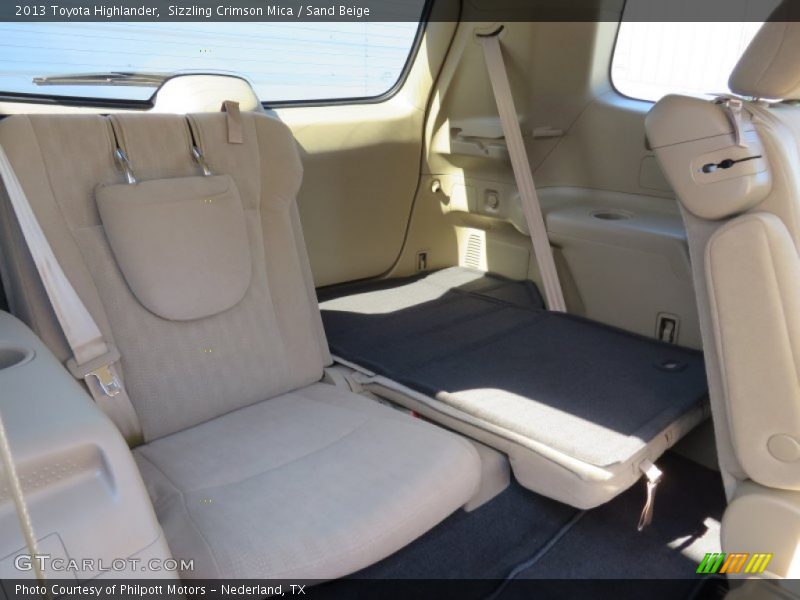 Sizzling Crimson Mica / Sand Beige 2013 Toyota Highlander