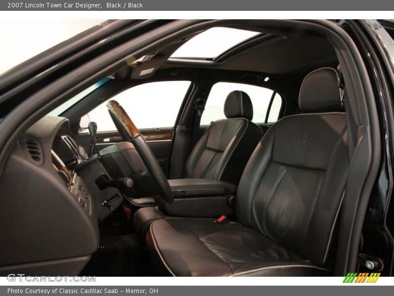 Front Seat of 2007 Town Car Designer
