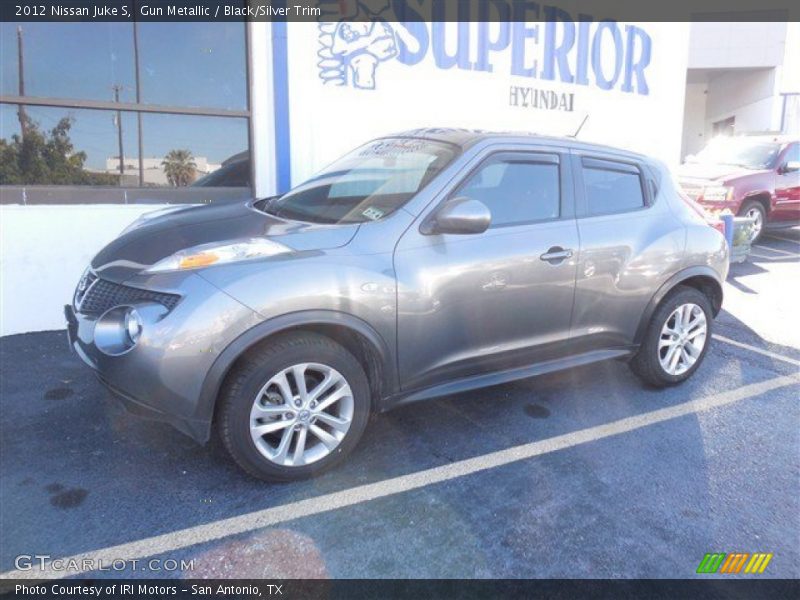 Gun Metallic / Black/Silver Trim 2012 Nissan Juke S