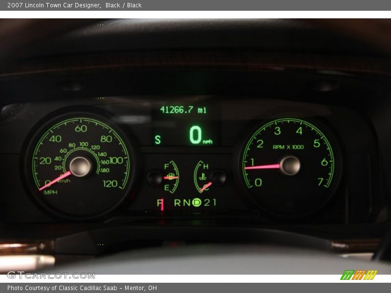  2007 Town Car Designer Designer Gauges