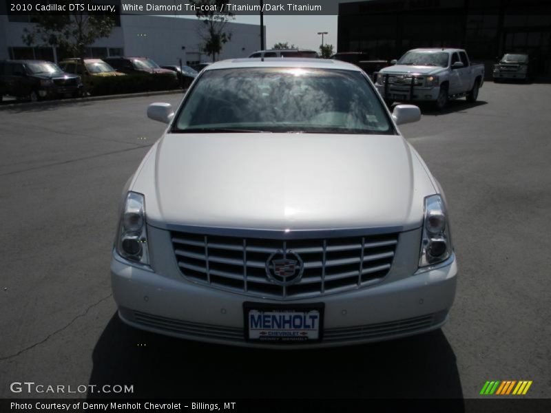 White Diamond Tri-coat / Titanium/Dark Titanium 2010 Cadillac DTS Luxury