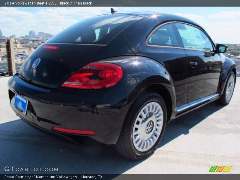 Black / Titan Black 2014 Volkswagen Beetle 2.5L