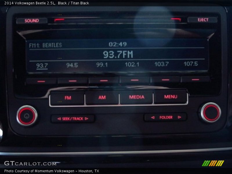 Audio System of 2014 Beetle 2.5L