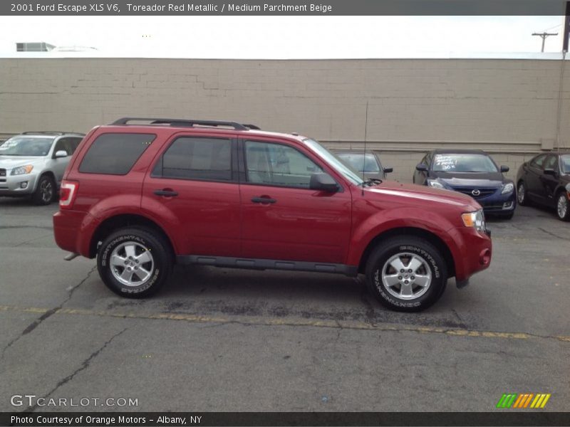 Toreador Red Metallic / Medium Parchment Beige 2001 Ford Escape XLS V6