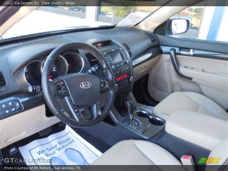 Dark Cherry / Beige 2012 Kia Sorento EX