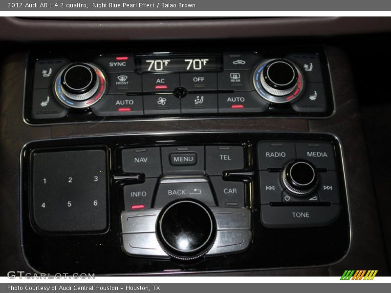 Controls of 2012 A8 L 4.2 quattro