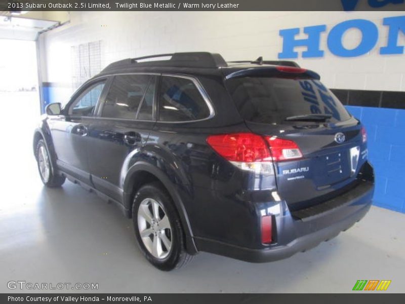 Twilight Blue Metallic / Warm Ivory Leather 2013 Subaru Outback 2.5i Limited