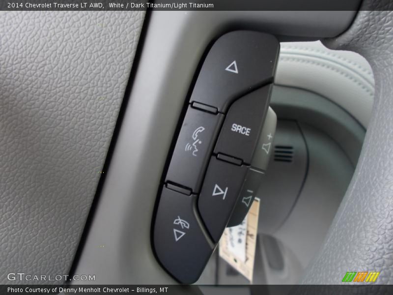 White / Dark Titanium/Light Titanium 2014 Chevrolet Traverse LT AWD