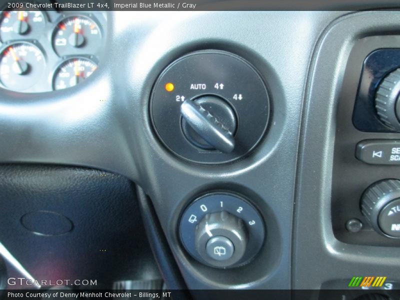 Imperial Blue Metallic / Gray 2009 Chevrolet TrailBlazer LT 4x4