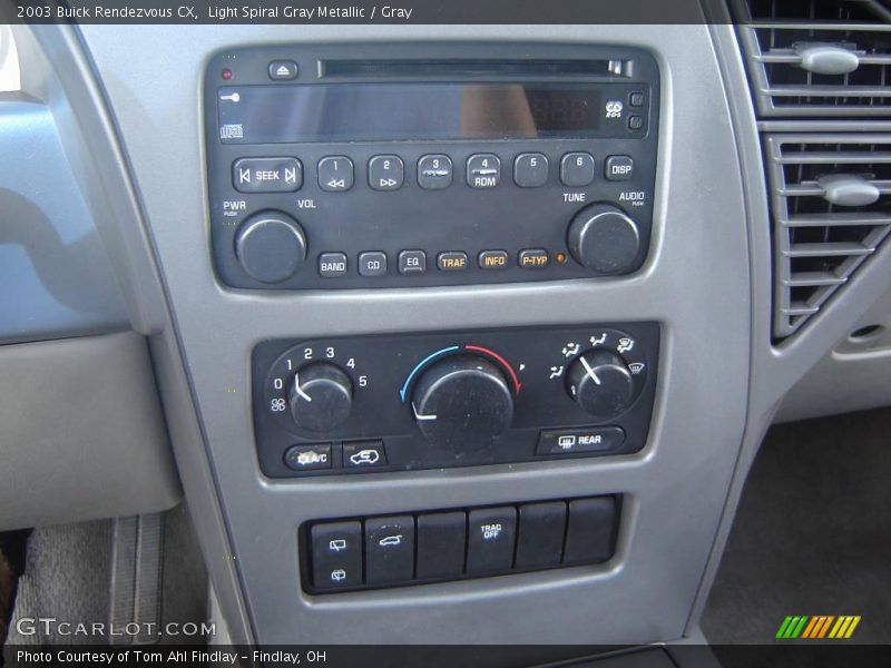 Light Spiral Gray Metallic / Gray 2003 Buick Rendezvous CX