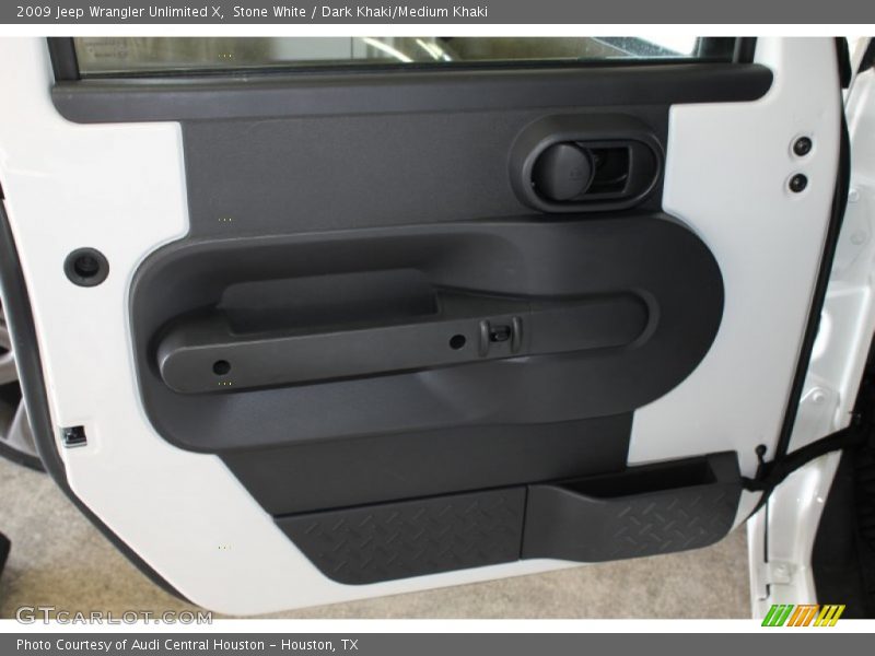 Stone White / Dark Khaki/Medium Khaki 2009 Jeep Wrangler Unlimited X
