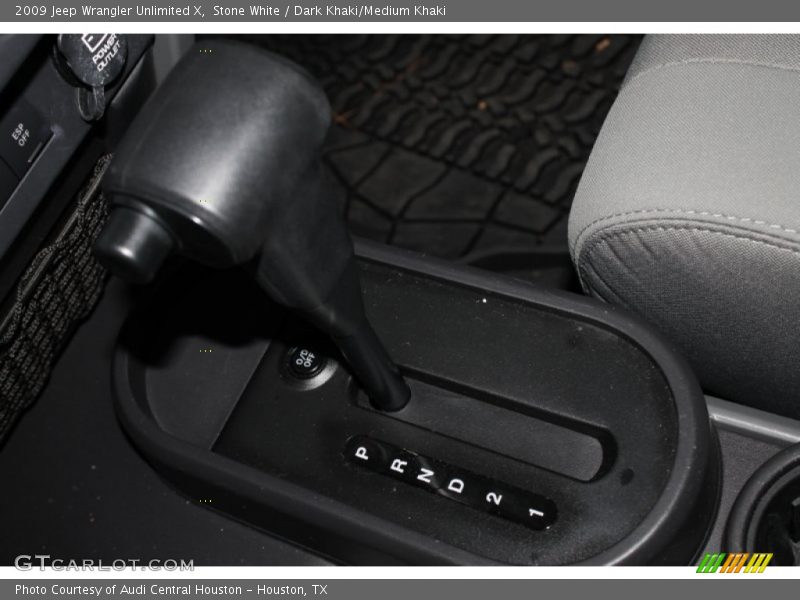 Stone White / Dark Khaki/Medium Khaki 2009 Jeep Wrangler Unlimited X
