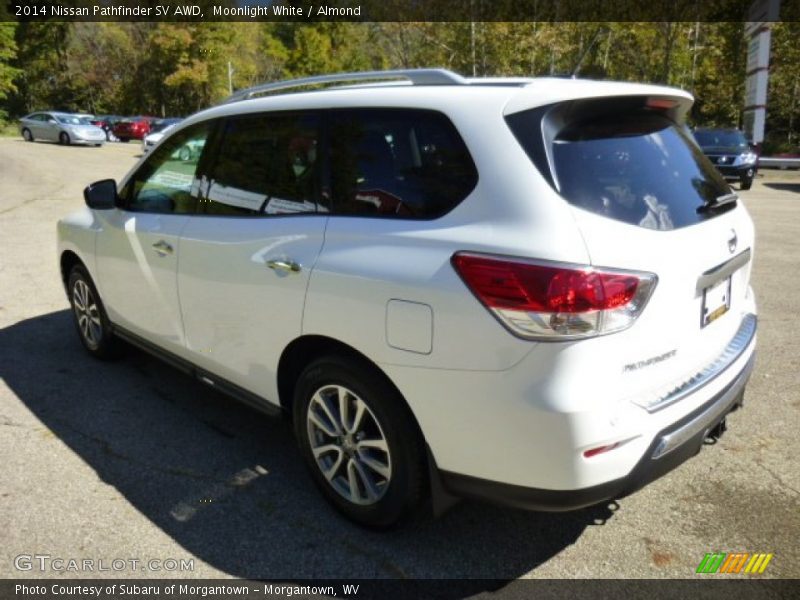 Moonlight White / Almond 2014 Nissan Pathfinder SV AWD