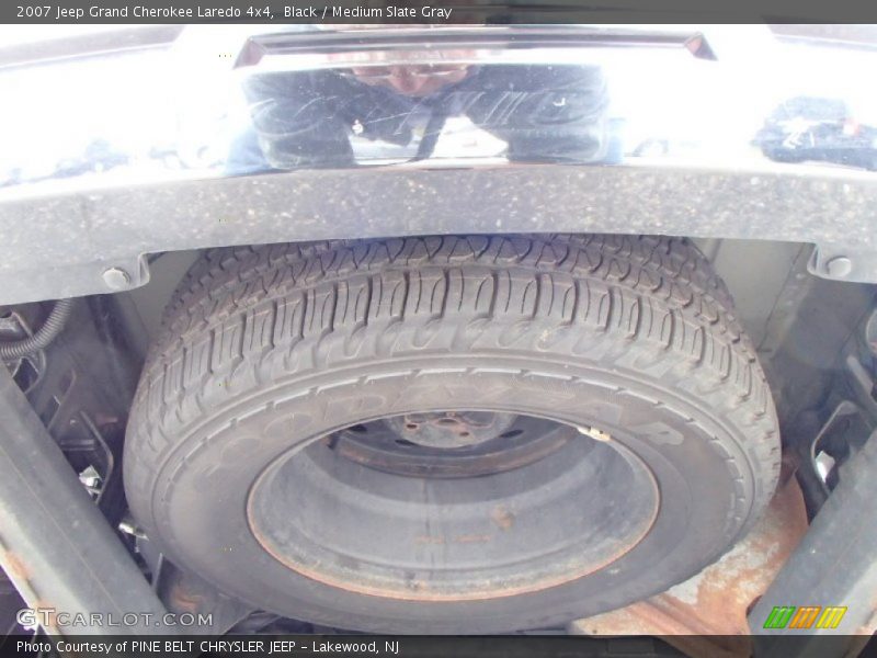 Black / Medium Slate Gray 2007 Jeep Grand Cherokee Laredo 4x4