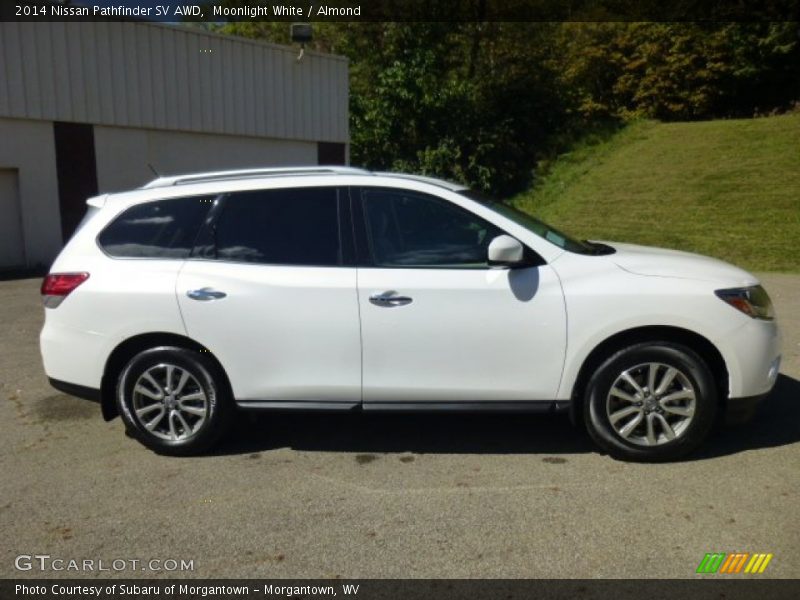 Moonlight White / Almond 2014 Nissan Pathfinder SV AWD