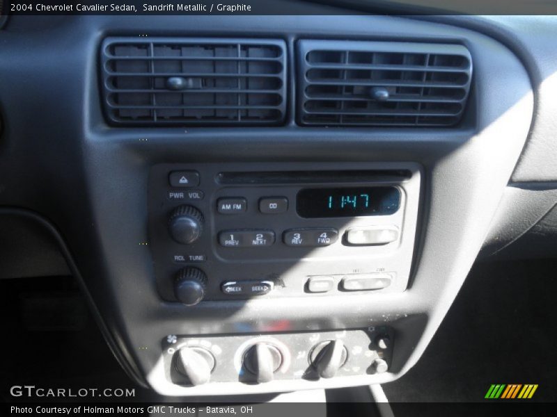 Sandrift Metallic / Graphite 2004 Chevrolet Cavalier Sedan