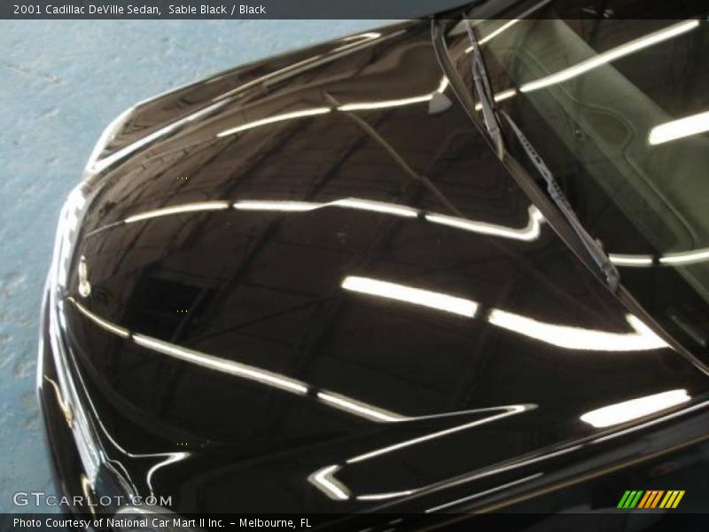 Sable Black / Black 2001 Cadillac DeVille Sedan