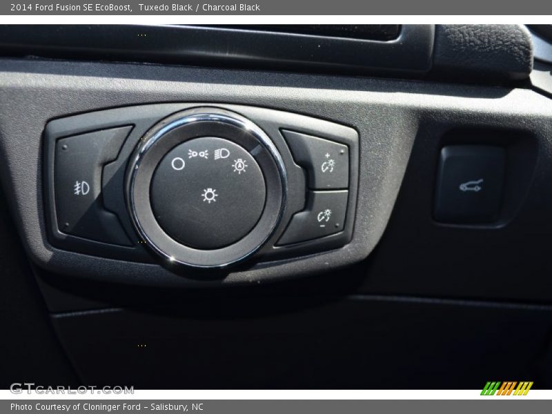 Tuxedo Black / Charcoal Black 2014 Ford Fusion SE EcoBoost