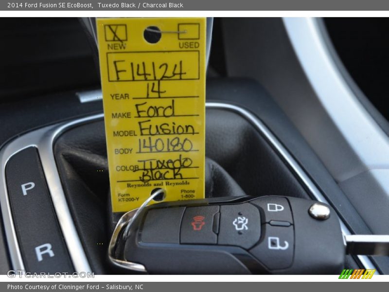 Tuxedo Black / Charcoal Black 2014 Ford Fusion SE EcoBoost