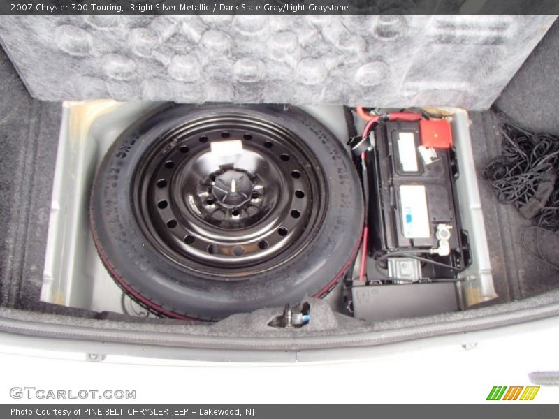 Bright Silver Metallic / Dark Slate Gray/Light Graystone 2007 Chrysler 300 Touring