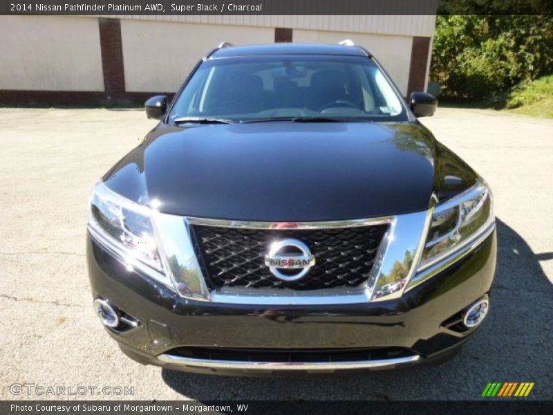 Super Black / Charcoal 2014 Nissan Pathfinder Platinum AWD