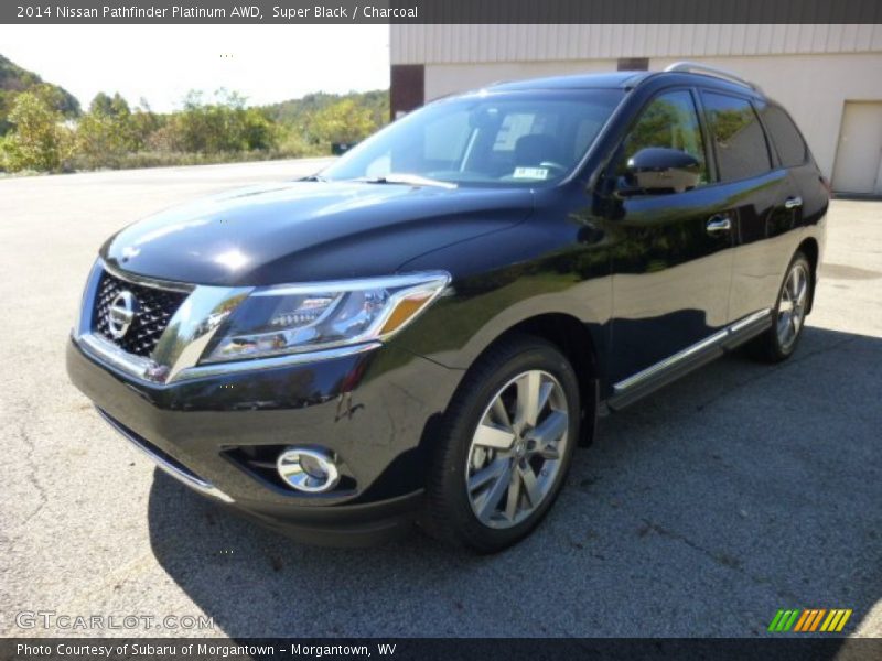Super Black / Charcoal 2014 Nissan Pathfinder Platinum AWD
