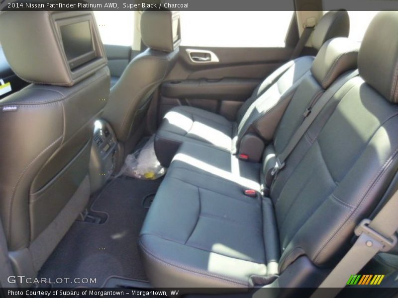 Super Black / Charcoal 2014 Nissan Pathfinder Platinum AWD